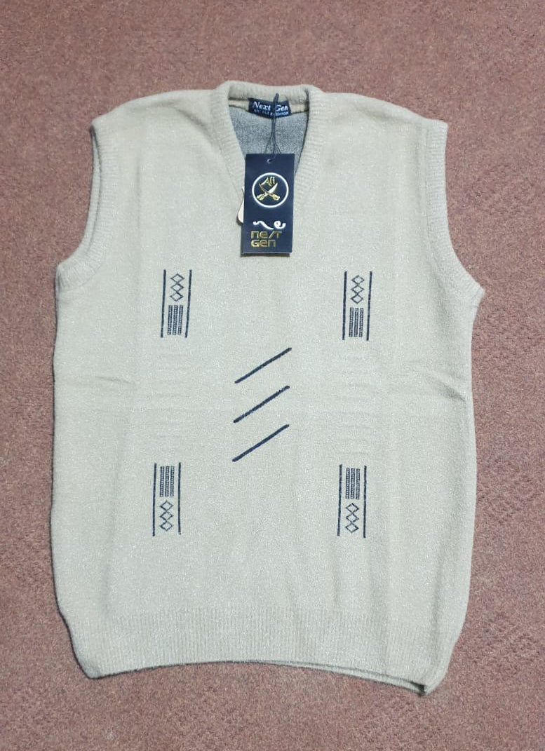 Off White Cream Sweater – Pure Comfort in a Milky Shad